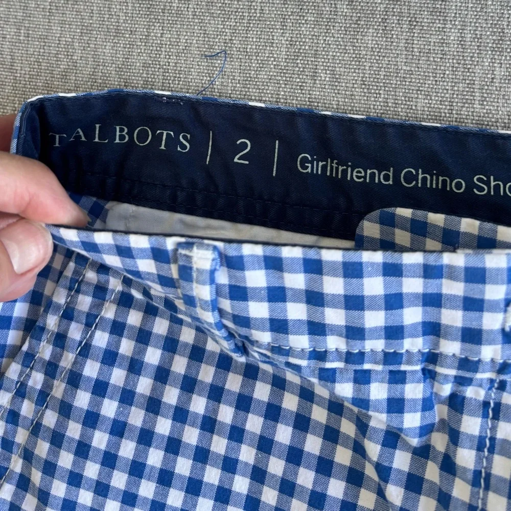 Girlfriend Chino Shorts - Picture 2 of 6